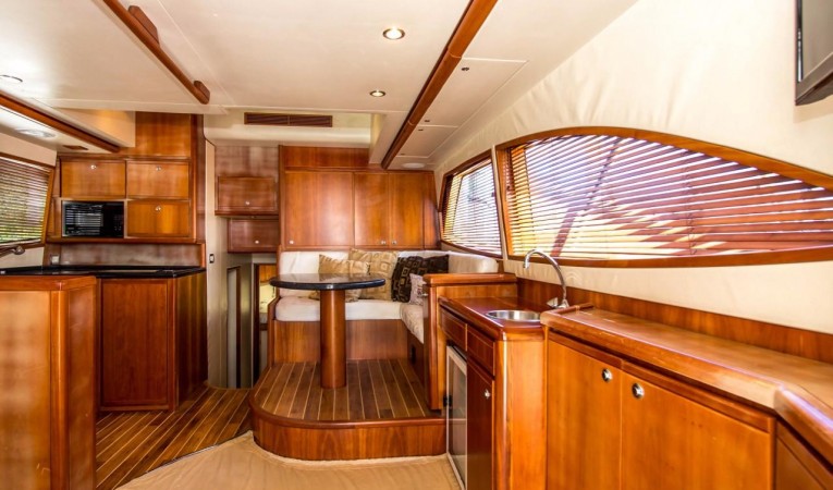 45 Bertram 2007 Bertram 450 Oceans Eleven