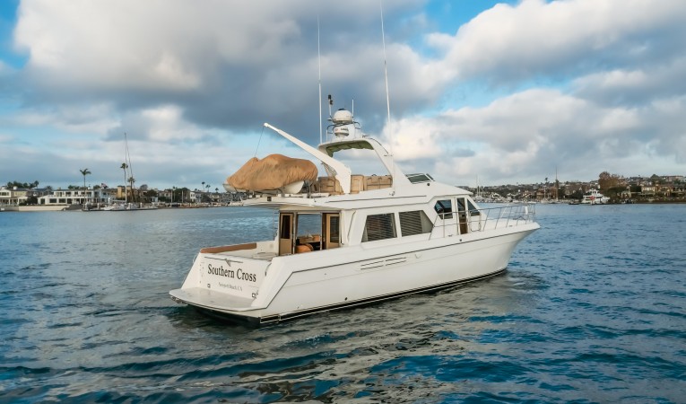 53 Navigator 