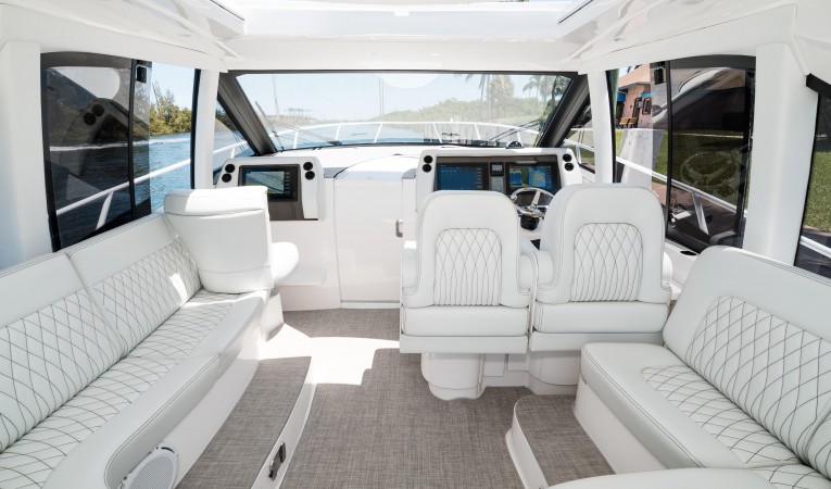 41 Intrepid Helm Deck Seating