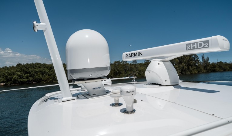 41 Intrepid SAT TV and Garmin Radar