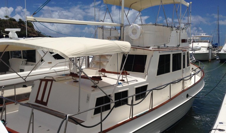 36 Grand Banks Stbd View