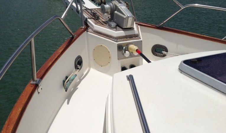 36 Grand Banks Fwd View