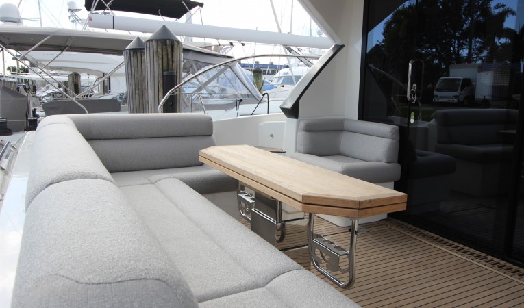 52 Beneteau 