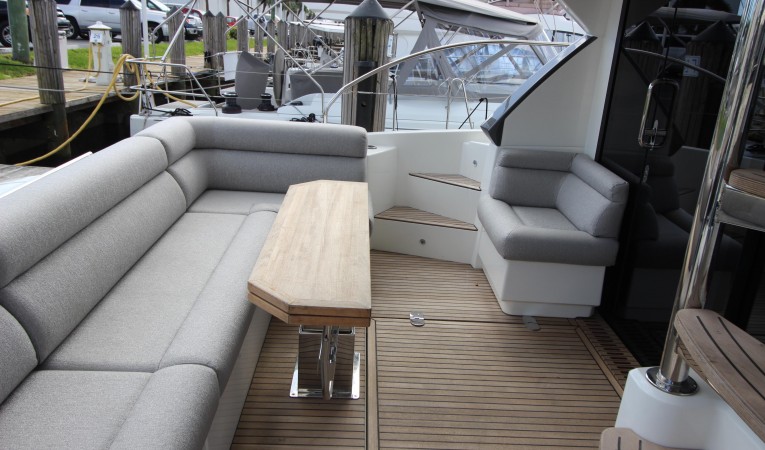 52 Beneteau 