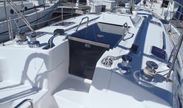 46 Hunter Cockpit fwd