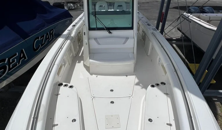 32 Boston Whaler 