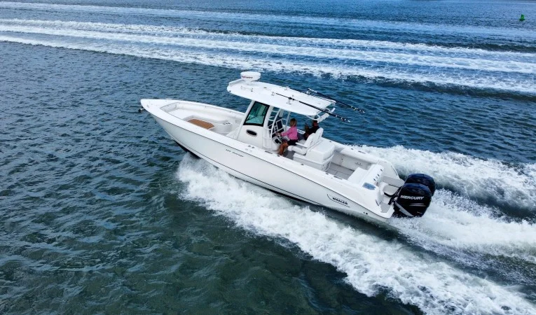 32 Boston Whaler 