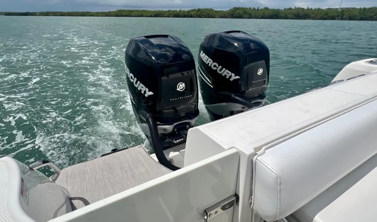 32 Boston Whaler 