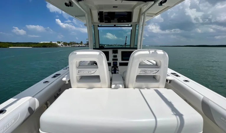 32 Boston Whaler 
