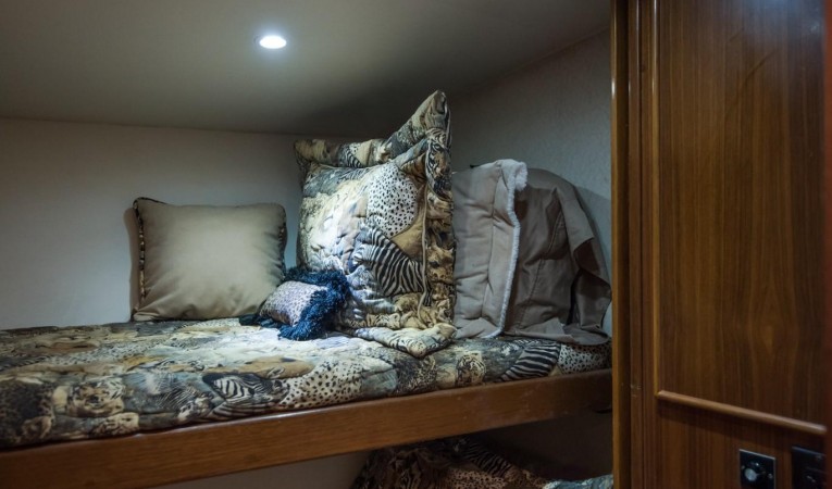 50 Post Guest Stateroom