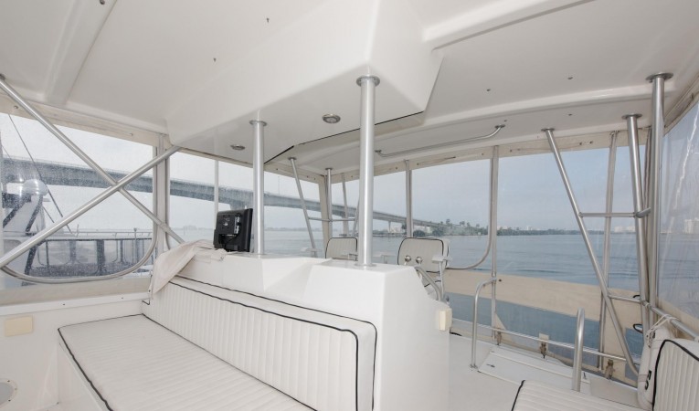 50 Post Flybridge Seating