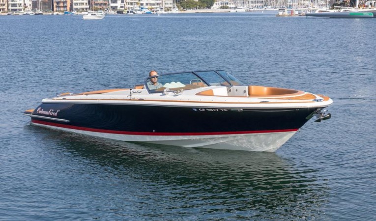 28 Chris-Craft 