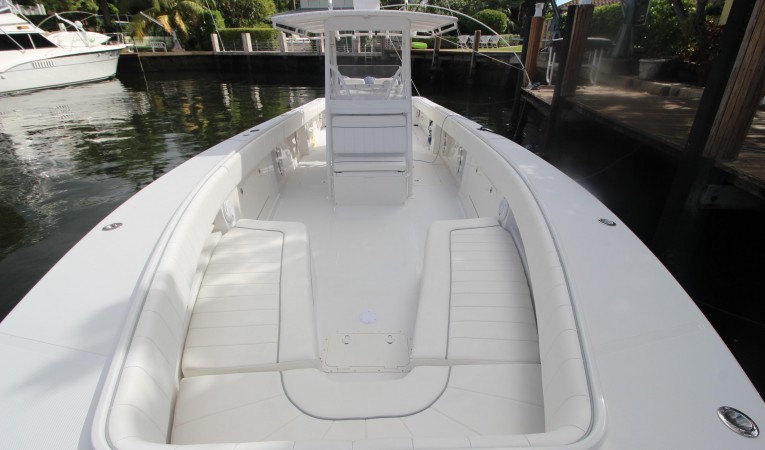 38 Jupiter Forward Seating