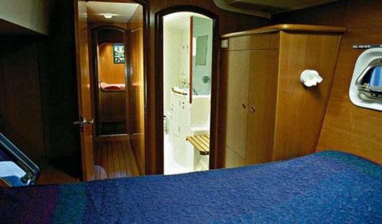 41 Lagoon Berth