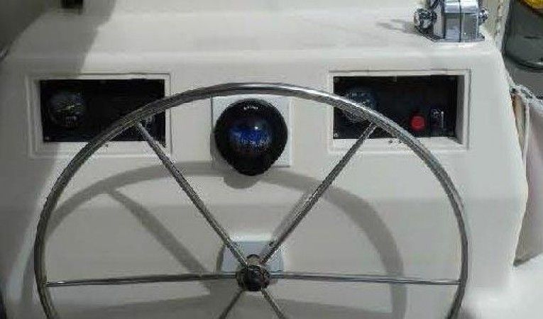 50 Voyage Helm Station