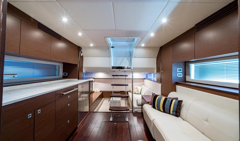 45 Sea Ray 