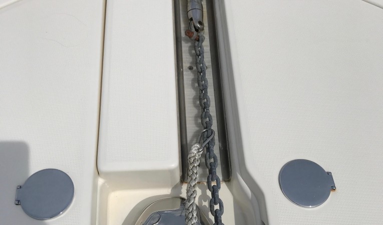 46 Jeanneau Prestige Windlass