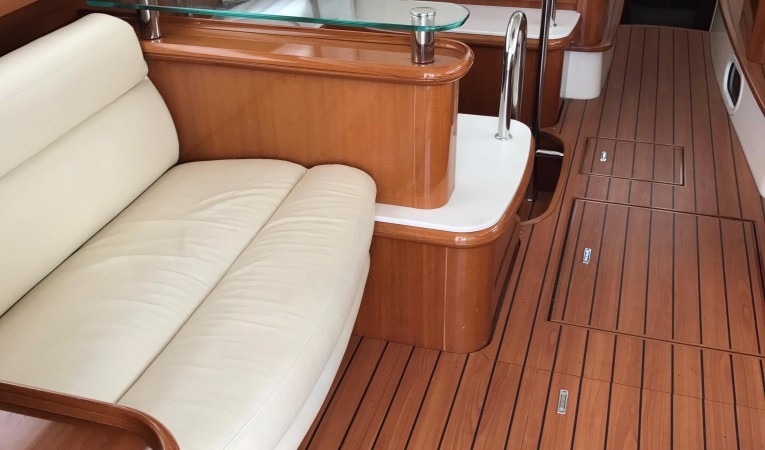 46 Jeanneau Prestige Salon PORT