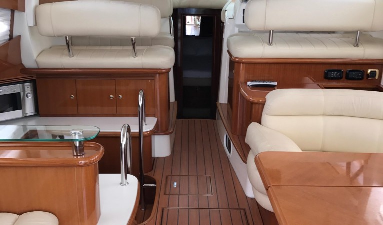 46 Jeanneau Prestige Salon (2)