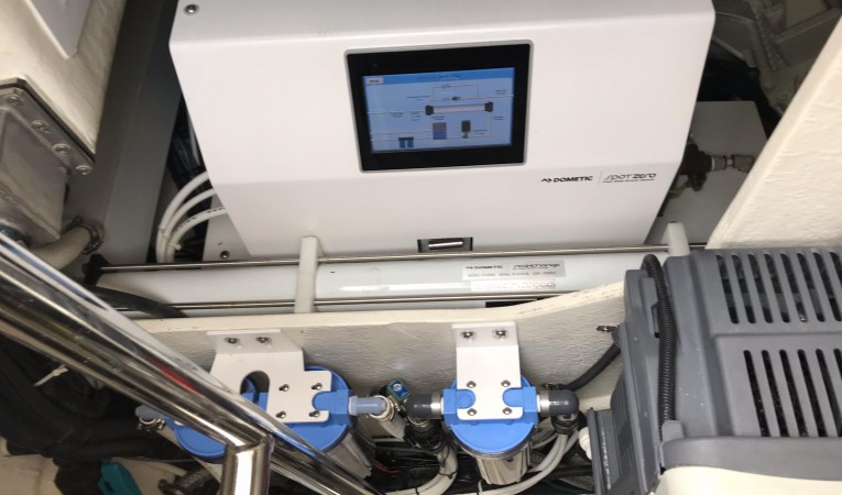 54 Riviera Spot Zero water filter system