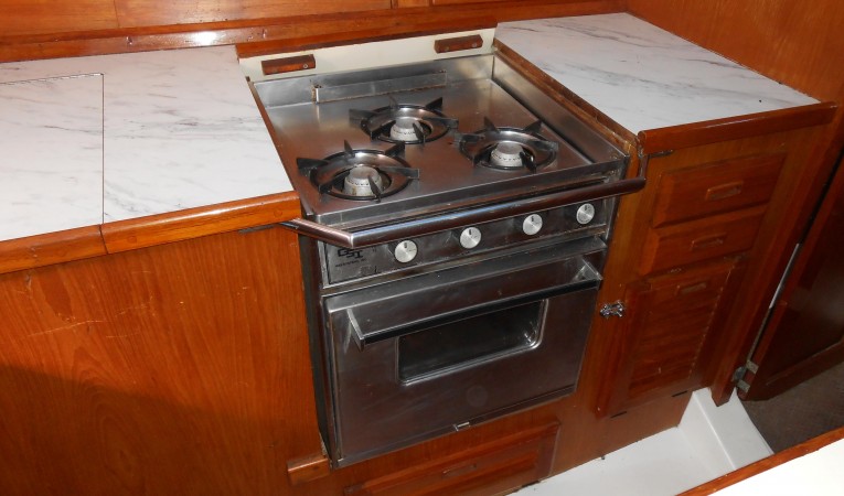 45 Hunter Stove and oven