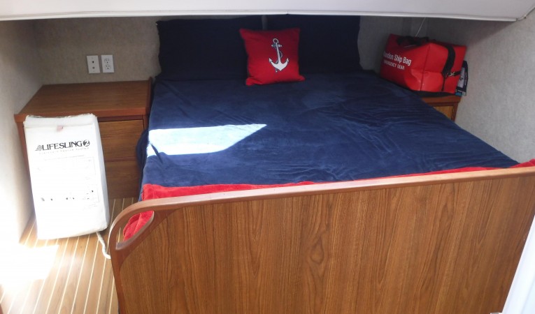 44 Endeavour Catamaran