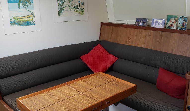 44 Endeavour Catamaran