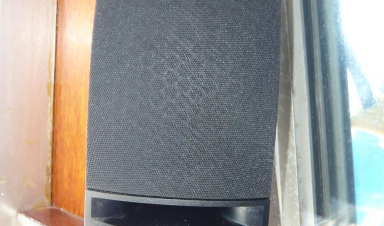 33 American Marine / Grand Banks Bose stereo