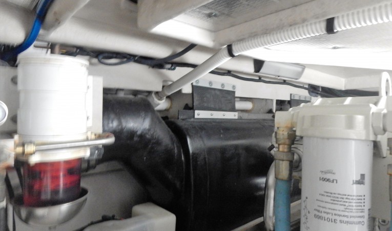 50 Sea Ray Fuel tank