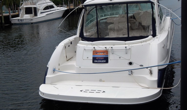 50 Sea Ray Swim Platform