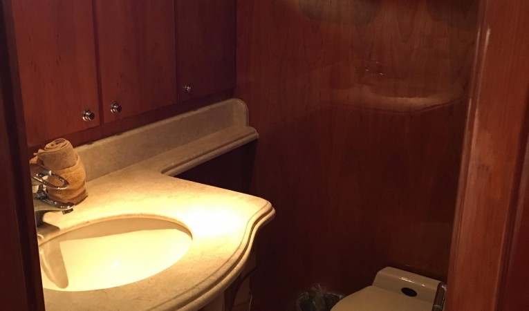 82 Monte Fino Guest Head