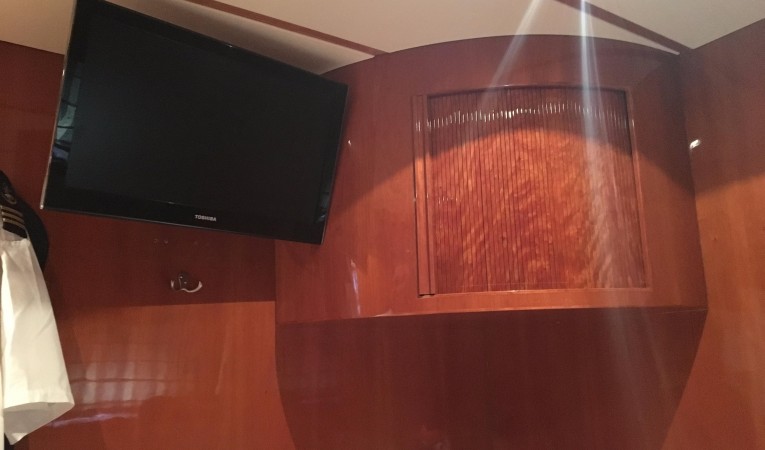 82 Monte Fino Captains TV