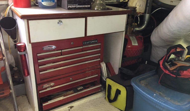 82 Monte Fino Work Station