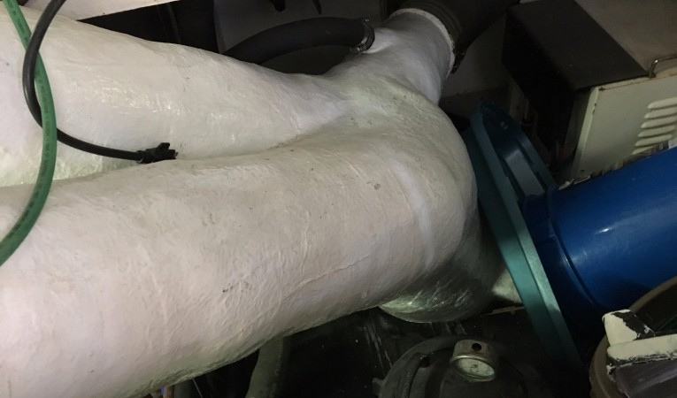 82 Monte Fino Starboard Exhaust Mixers