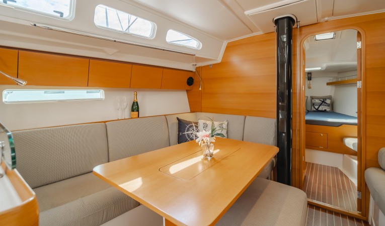 44 X-Yachts 