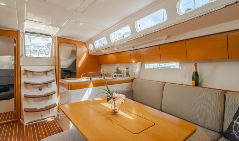 44 X-Yachts 