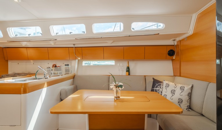 44 X-Yachts 
