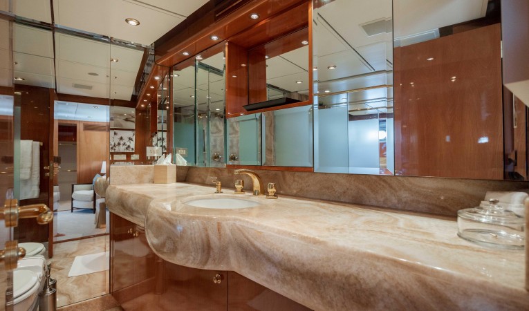 139 Abeking & Rasmussen 