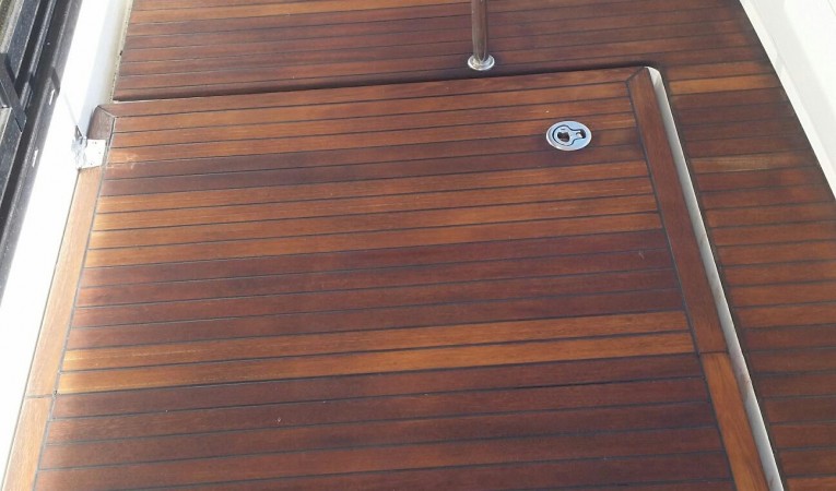 34 Beneteau Teak Re-finished