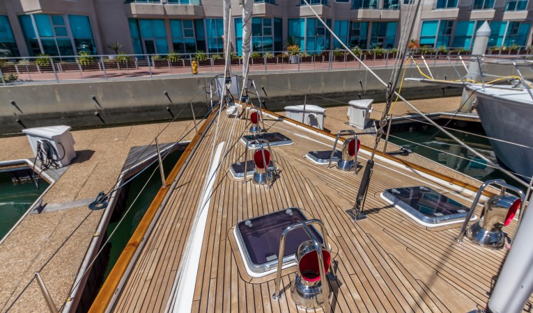 60 Farr Foredeck