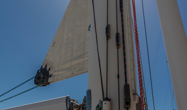 60 Farr Hydraulic In Mast Furling North Main