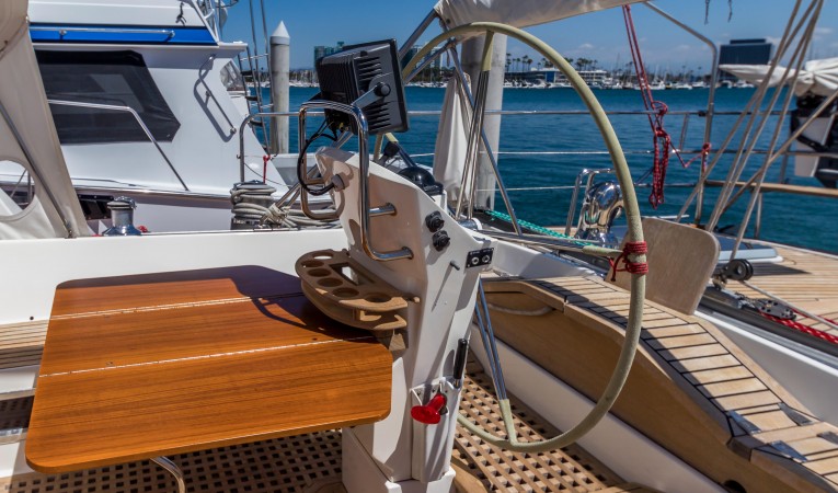 60 Farr Cockpit Table
