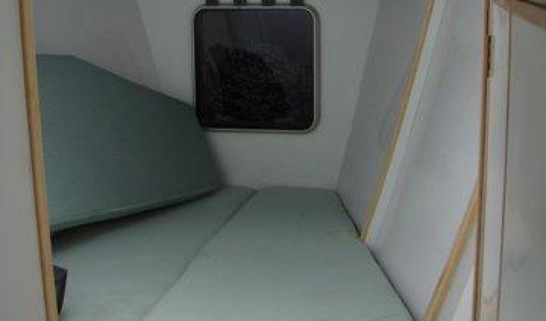 48 Berckemeyer Forward berth