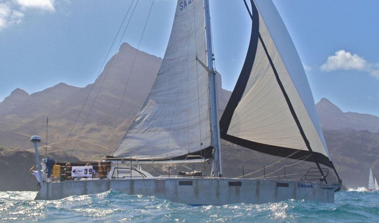 48 Berckemeyer Sailing