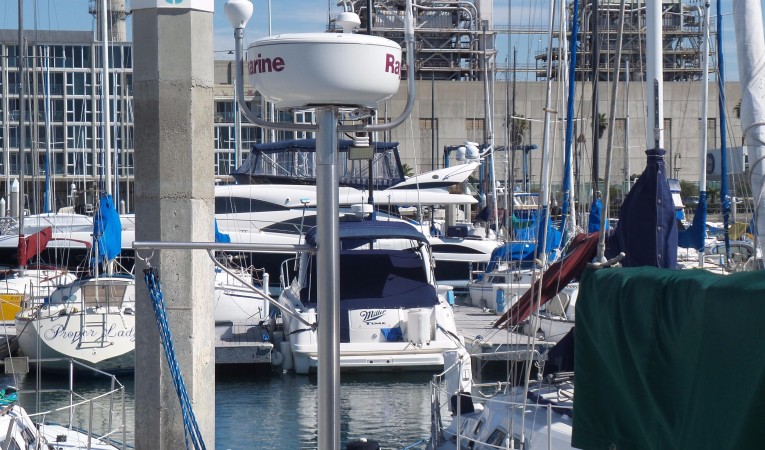 40 J Boats Radar Mount