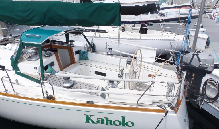 40 J Boats Cockpit 2