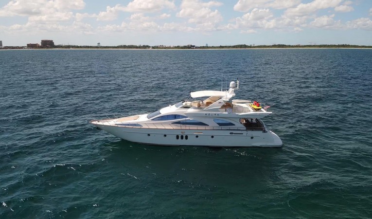 80 Azimut 