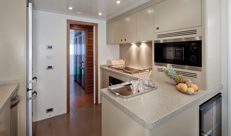 86 Cantiere delle Marche Galley