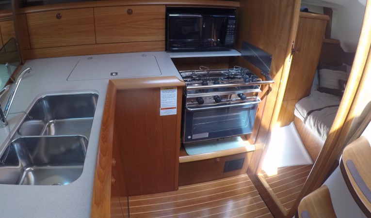 37 Jeanneau Working galley