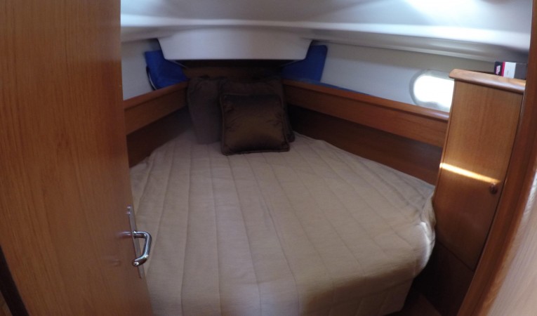 37 Jeanneau Forward Master